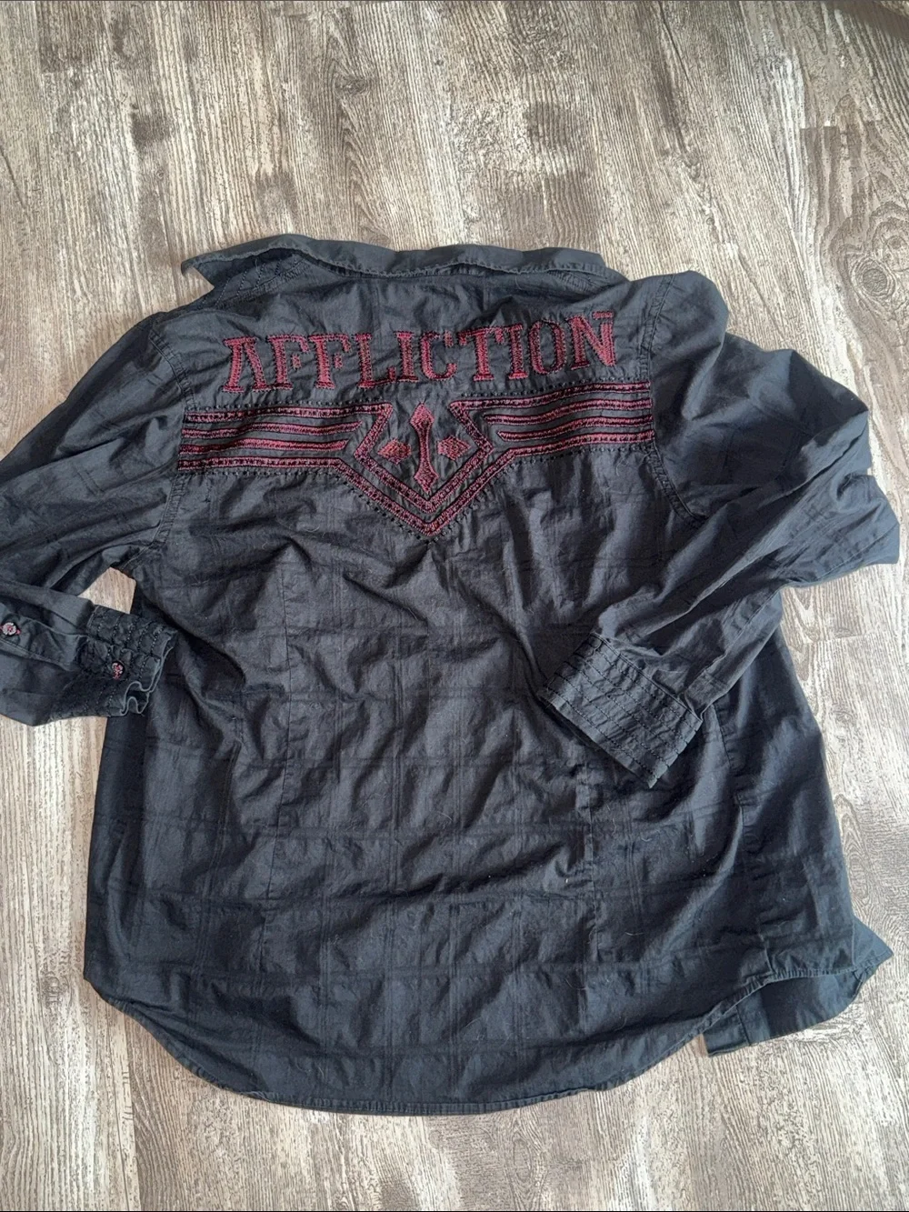 Affliction Black Shirt with Red Embroidered Back Logo - Picture 1 of 7